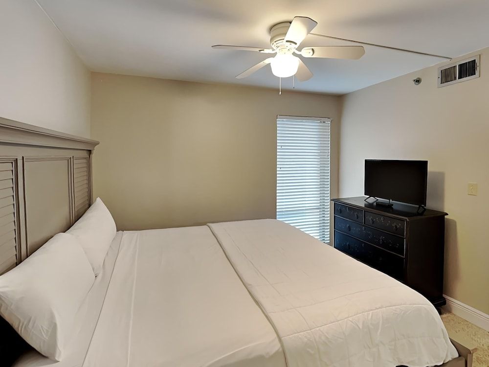 Condo, 1 King Bed with Sofa bed, Balcony, Ocean View (#707 - No Pets Allowed)