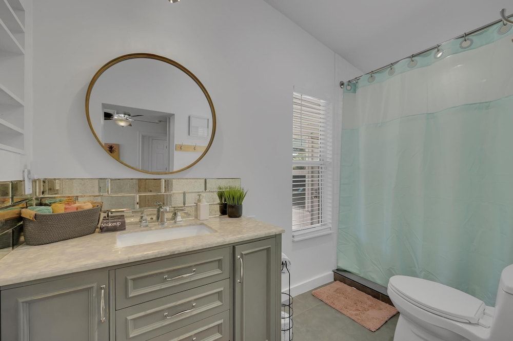 Seaside Paradise - Pool Hottub Game Room House 22