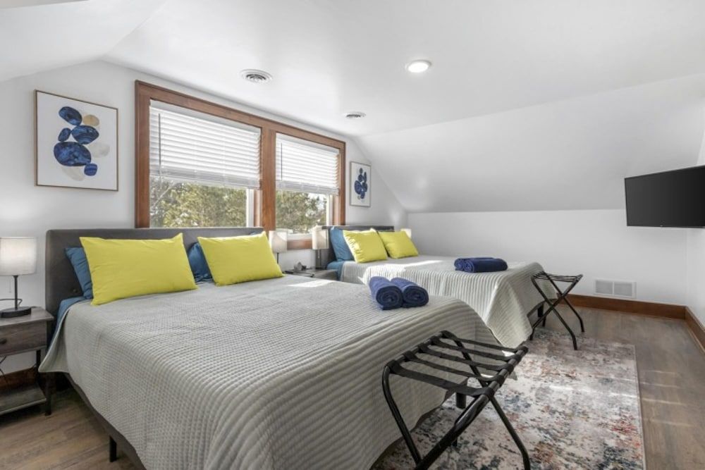 Riverfront Kayaks Bay Access Sleeps 15 House 12