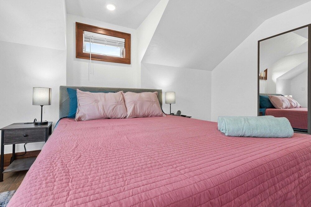 Riverfront Kayaks Bay Access Sleeps 15 House 8