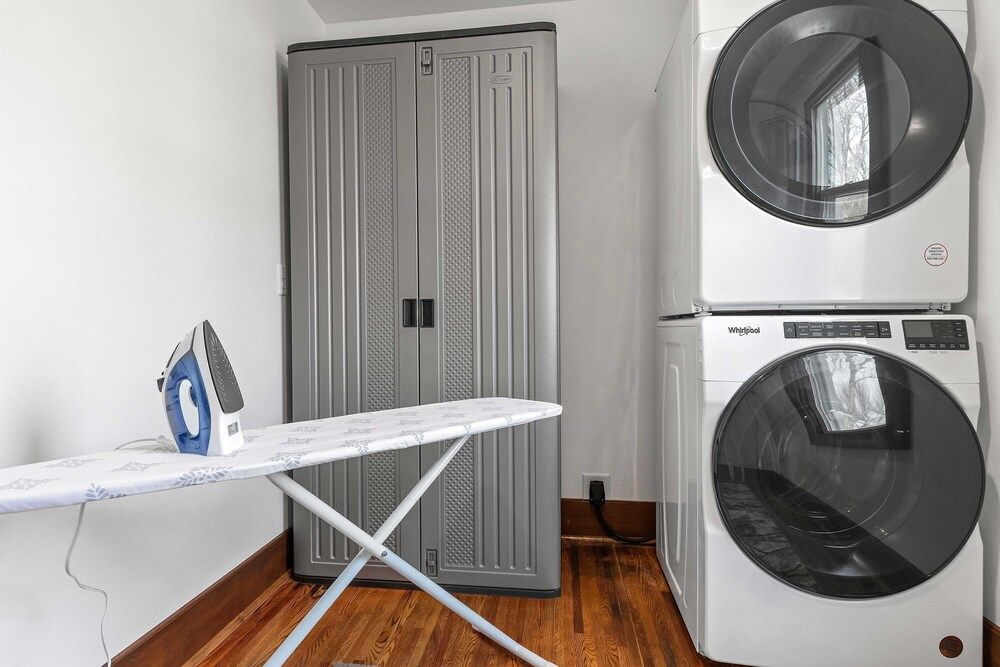 Riverfront Kayaks Bay Access Sleeps 15 House 26