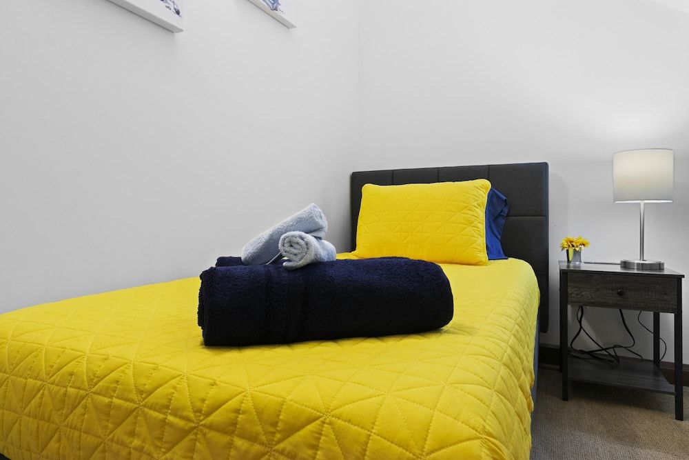 The Goat House Waterfront Hottub 3 Acres House 9