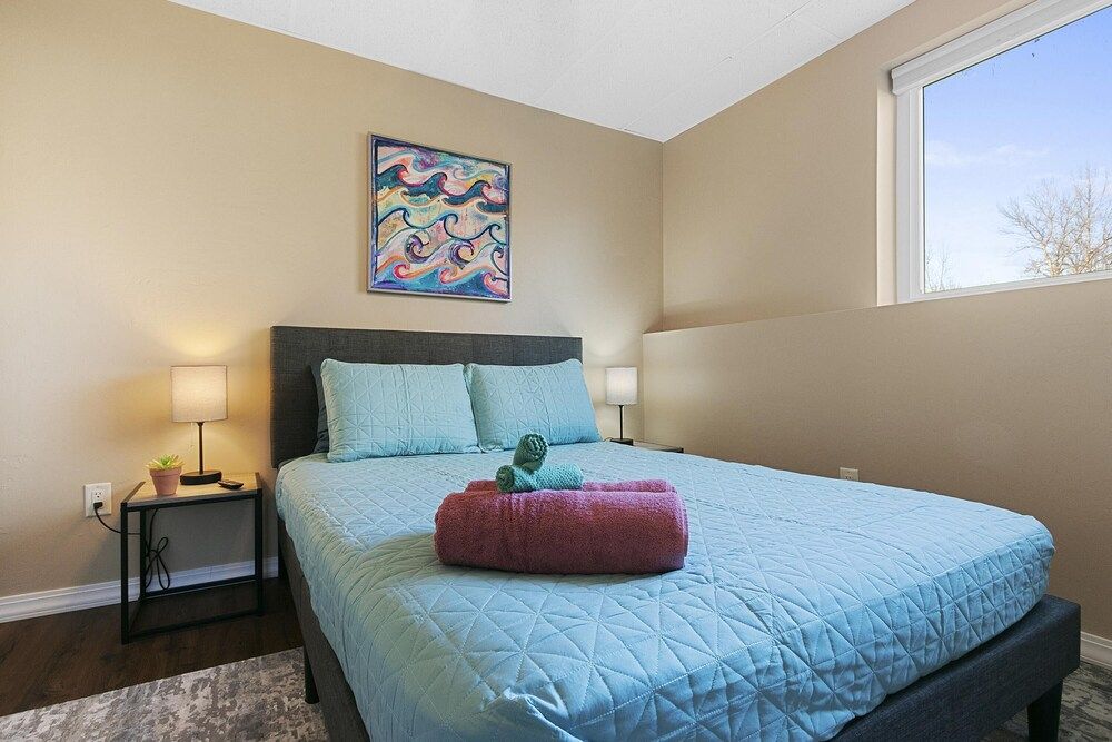 The Goat House Waterfront Hottub 3 Acres House 16