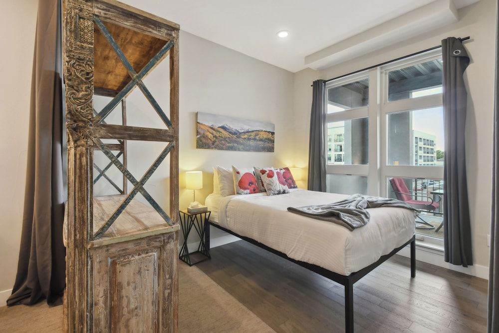 Condo, Multiple Beds, Patio, City View ((R05) 3198 Blake St. Unit 301)