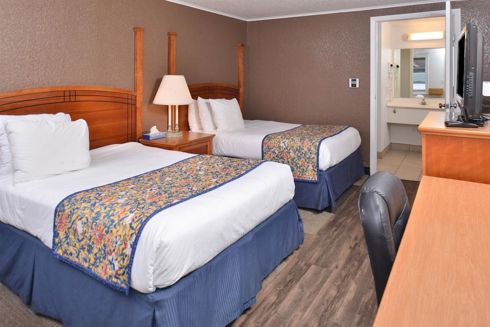 Room, 2 Double Beds, Accessible, Non Smoking