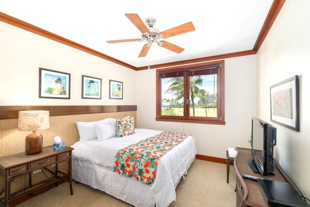 Condo (2 Bedrooms)