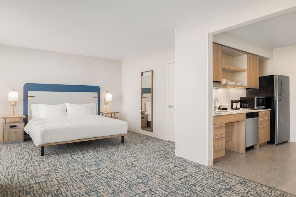 Homewood Suites By Hilton Thornton Denver Suite, 1 King Bed, Accessible, Bathtub (Mobility & Hearing) 2