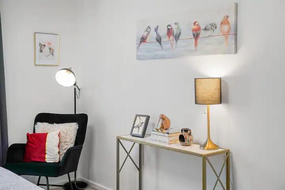 Coastal Palm Tree 2BR Retreat Ocean View Deluxe Apartment, 2 Bedrooms, Private Bathroom, Beachside 15