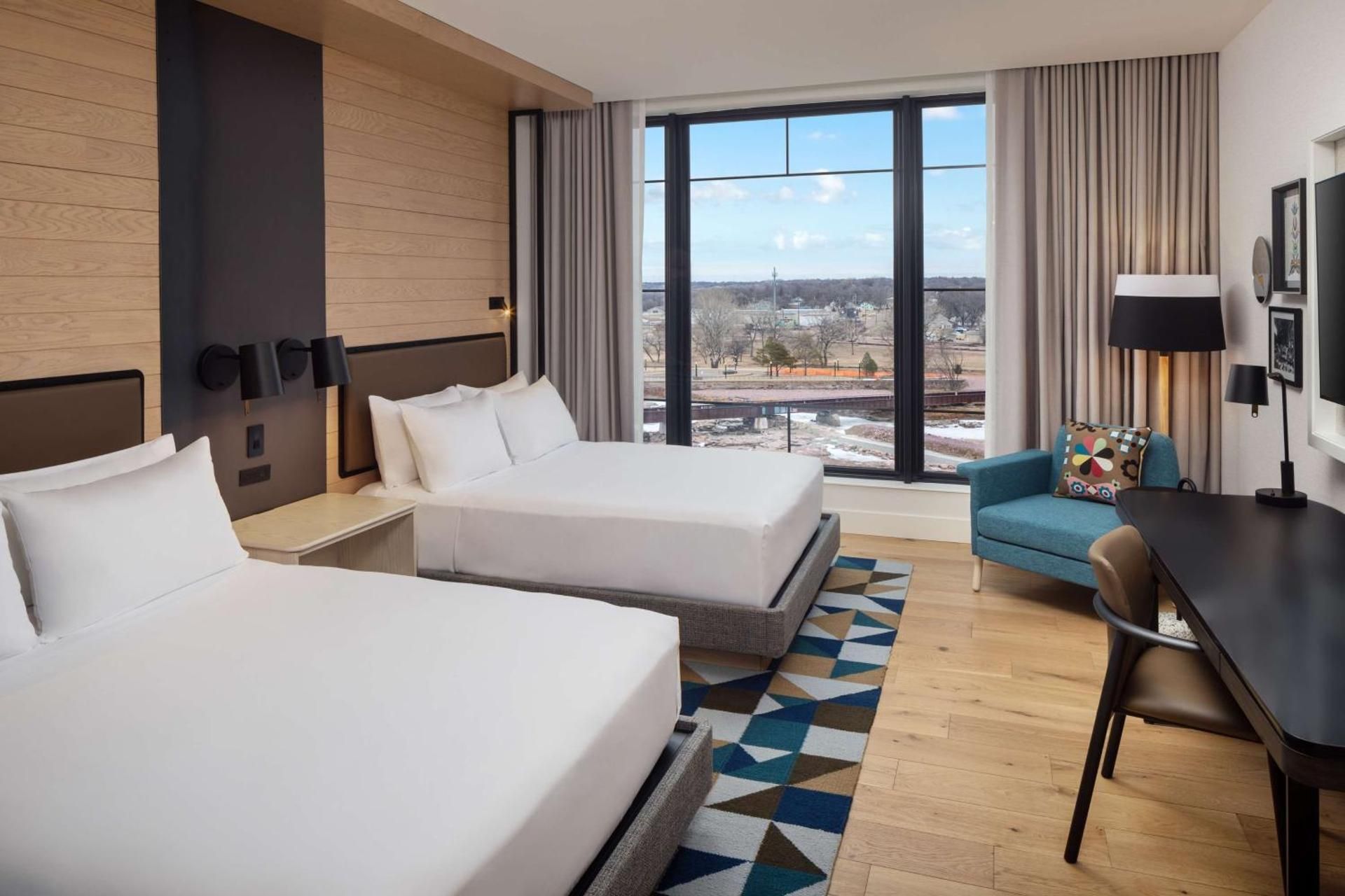 Queen Room with Two Queen Beds and Park View