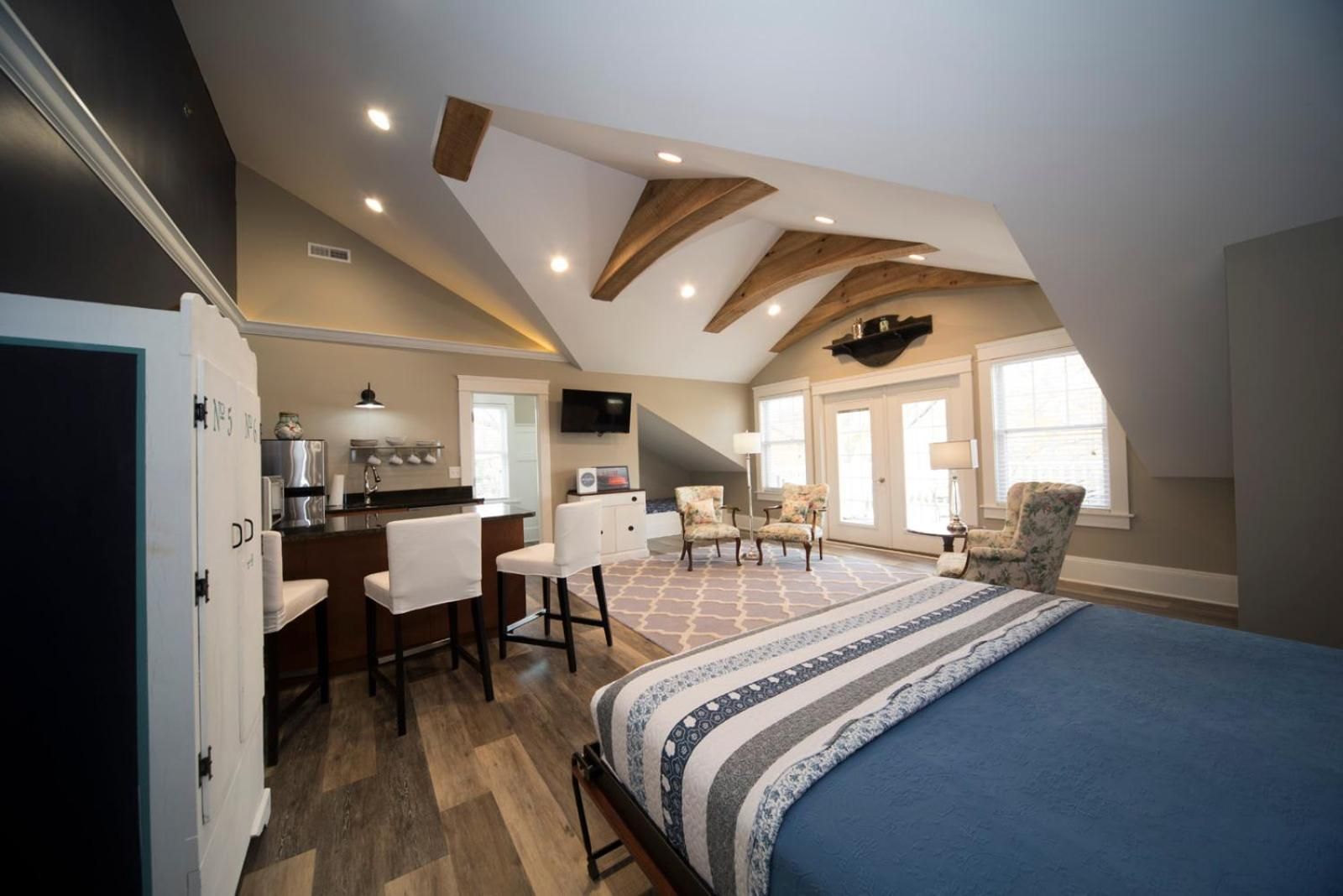 Deluxe King Room (First Mates)