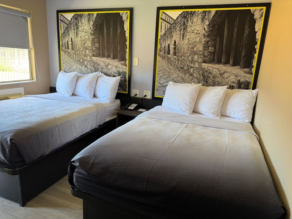 Super 8 by Wyndham Big Spring Room, 2 Double Beds, Non Smoking 2