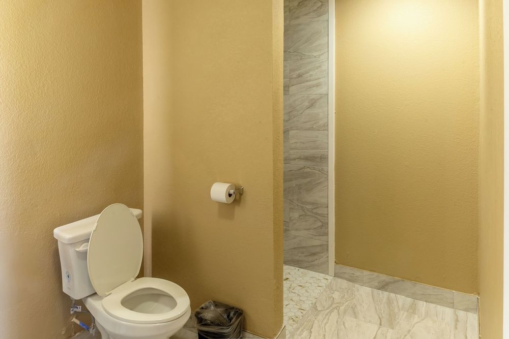 Super 8 by Wyndham Big Spring Room, 2 Double Beds, Non Smoking 5