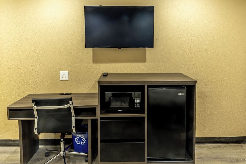 Super 8 by Wyndham Big Spring Room, 2 Double Beds, Non Smoking 10