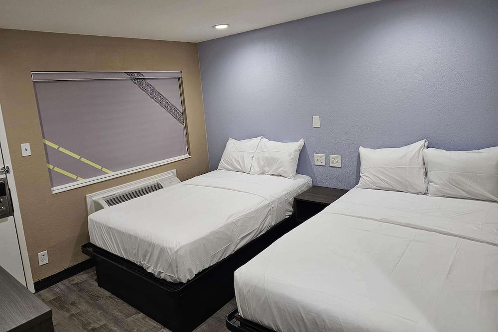 Super 8 by Wyndham Big Spring Room, 2 Double Beds, Non Smoking