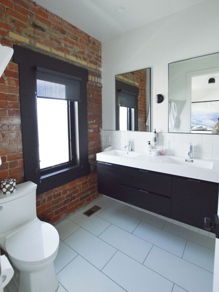 The Timberline Signature Loft, Multiple Beds 5