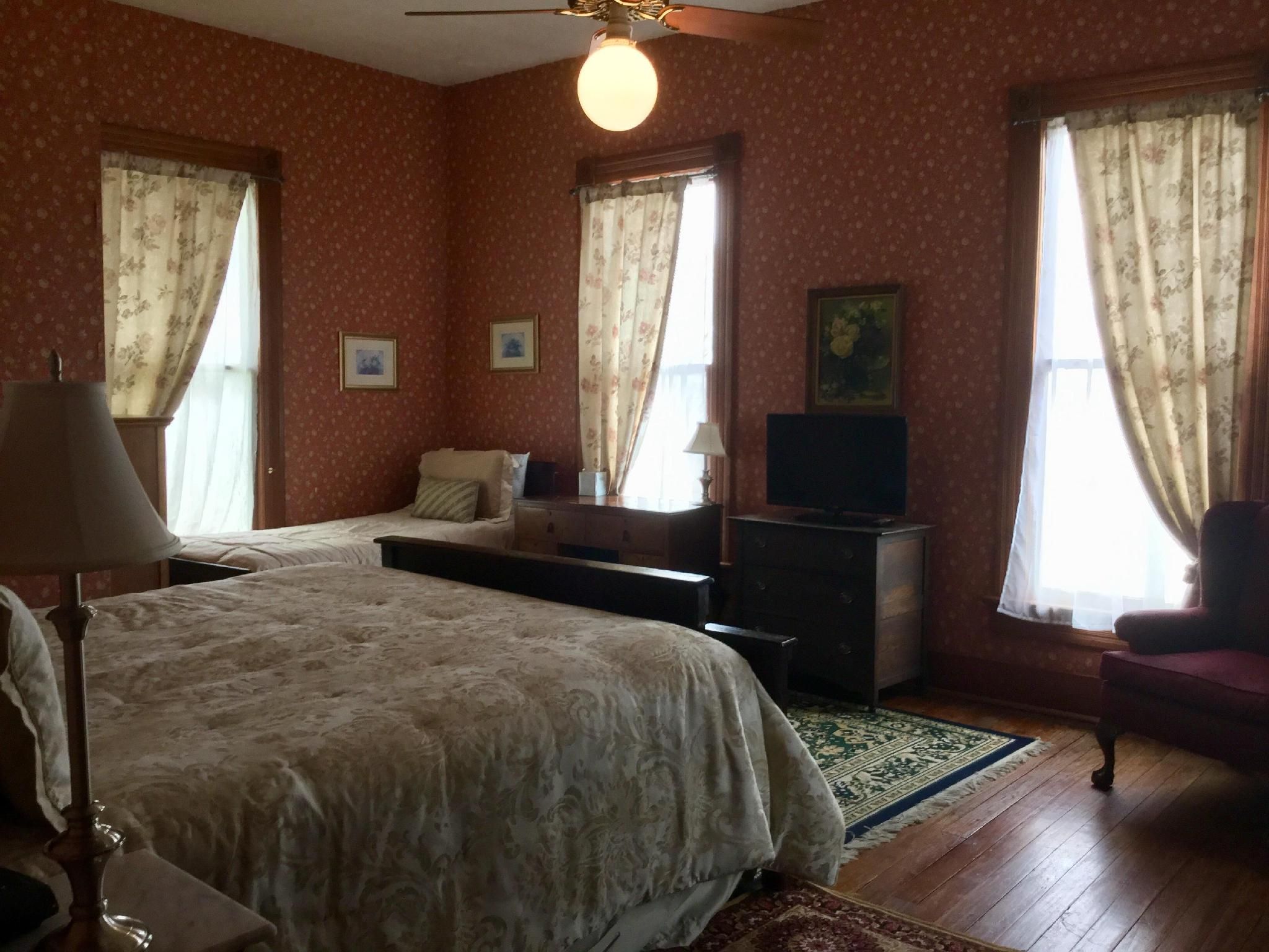 Suite-Ensuite-City View-Madison Suite