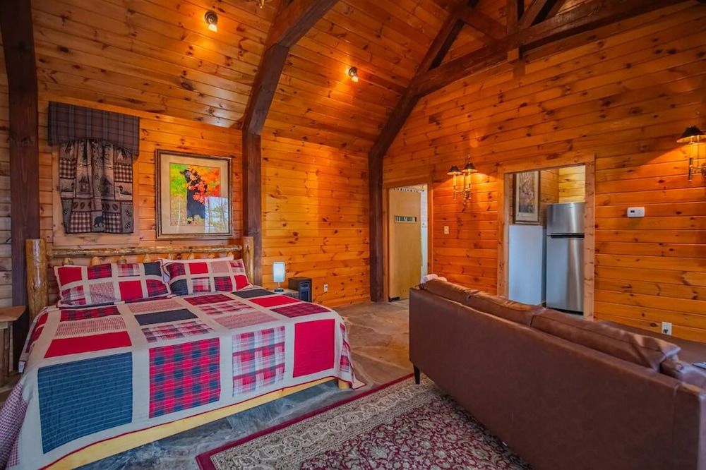 Exclusive Cabin, 1 King Bed with Sofa bed, Kitchen, Mountain View