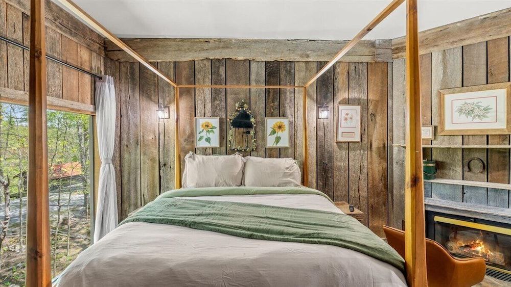 Honeymoon Studio Suite, 1 Queen Bed
