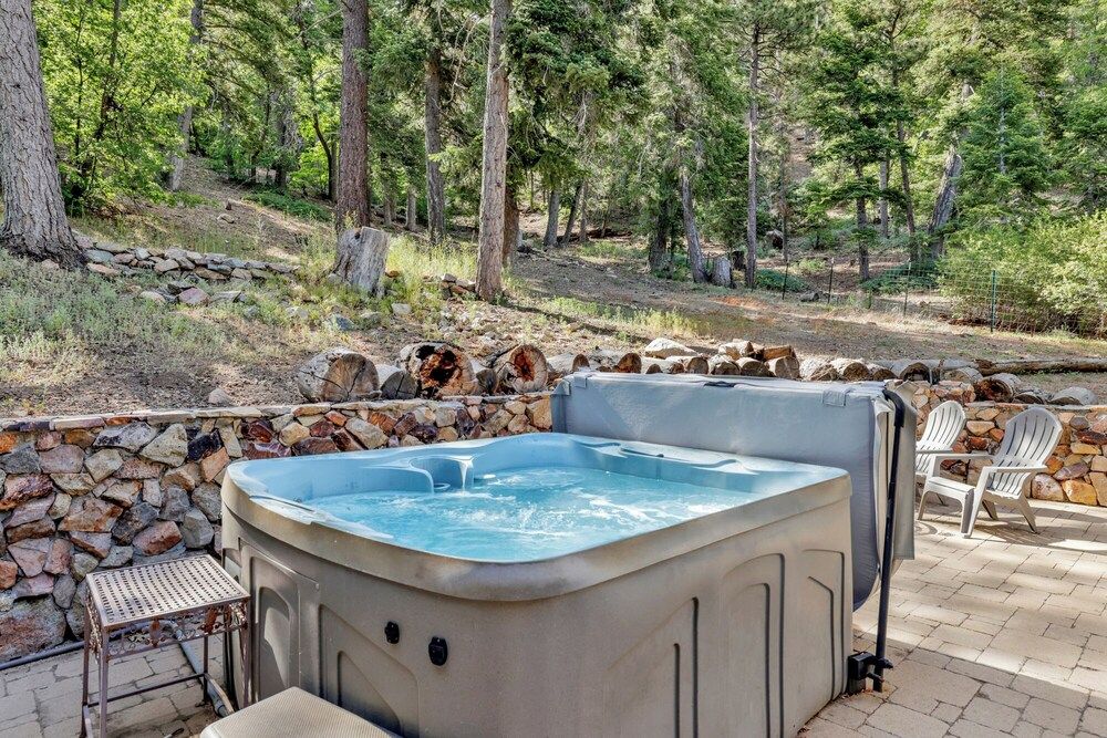 Knickerbocker Retreat #2321 Cabin, Multiple Beds, Hot Tub, Mountain View (2321) 16