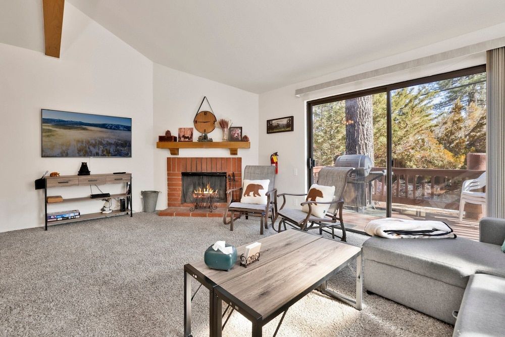 Restmoore #2425 Condo, Multiple Beds, Pool Access, Mountain View (2425) 7