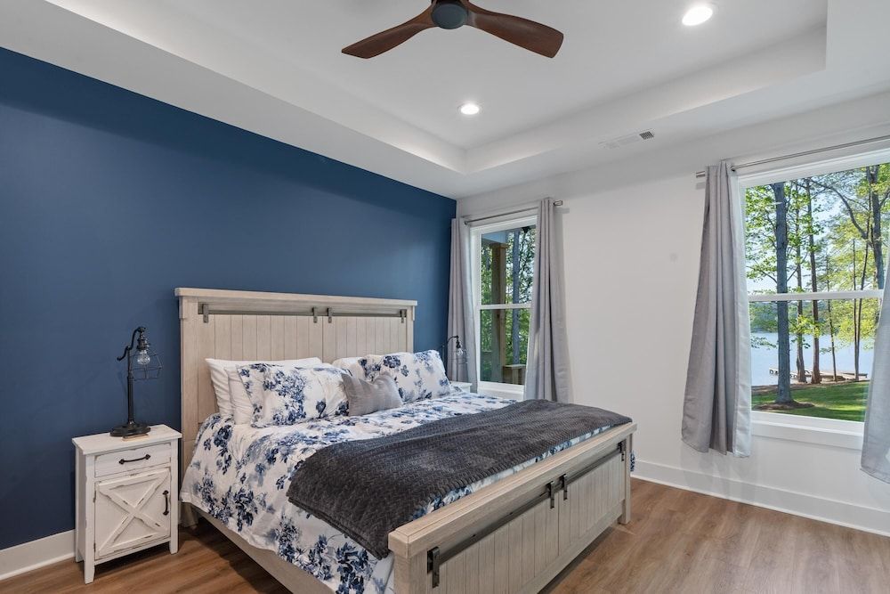 Lakefront Bliss - Fully Loaded House