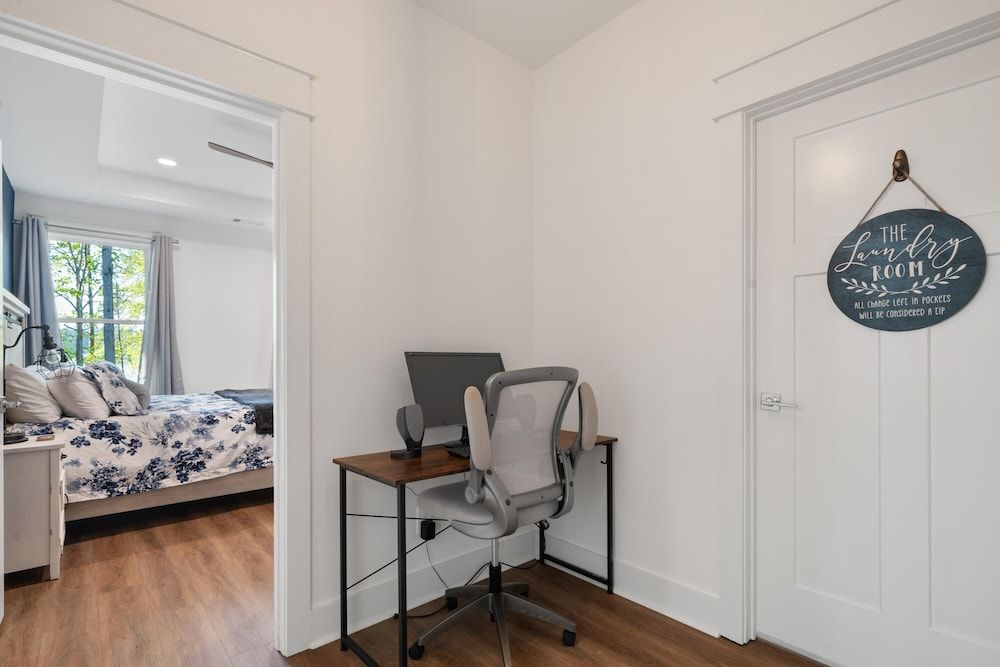 Lakefront Bliss - Fully Loaded House 21