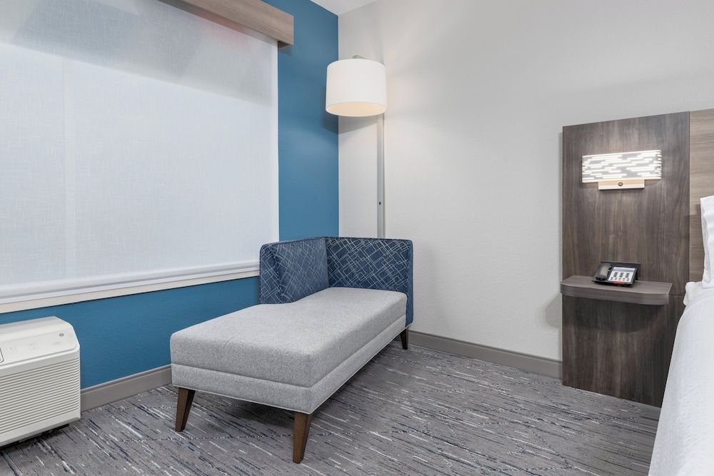 Standard Room, 2 Queen Beds, Accessible Bathtub (Mobility)