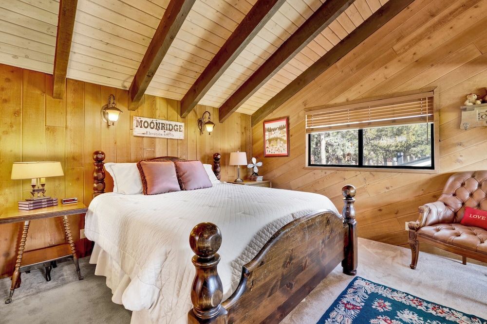 House, Multiple Beds, Patio, Mountain View (1443)