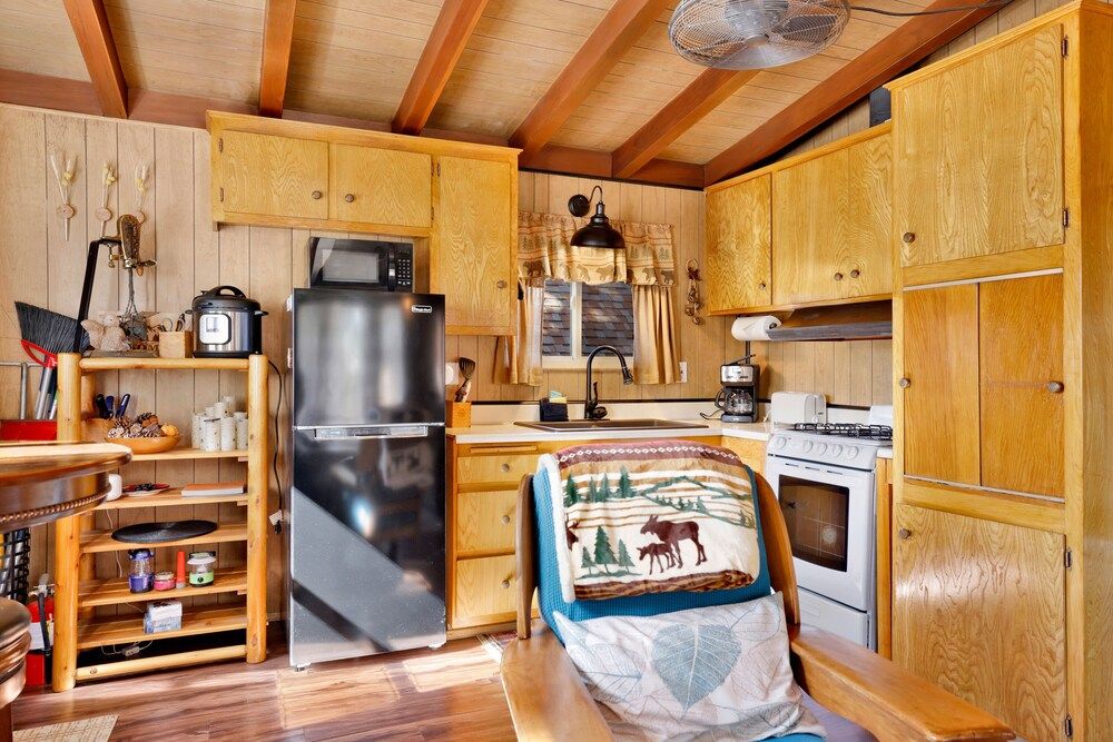 SKI View Chalet #2215 Cabin, Multiple Beds, Patio, Mountain View (2215) 3