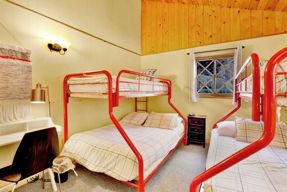 Cabin, Multiple Beds, Patio, Mountain View (1970)
