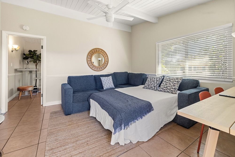 Los Aguajes Apartment, 1 King Bed 2