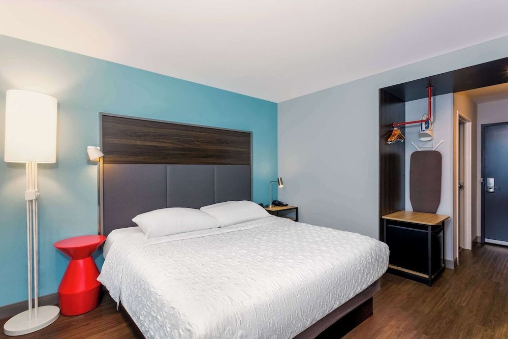 Room, 1 King Bed