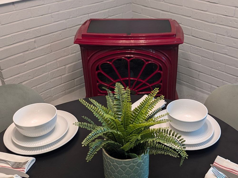 Blowing Rock Inn Suite, 2 Bedrooms 7