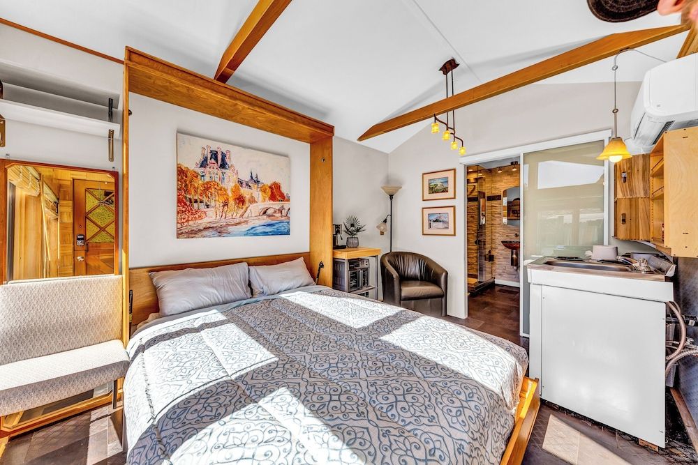 Studio, Patio, Garden View (Snuggle Inn)