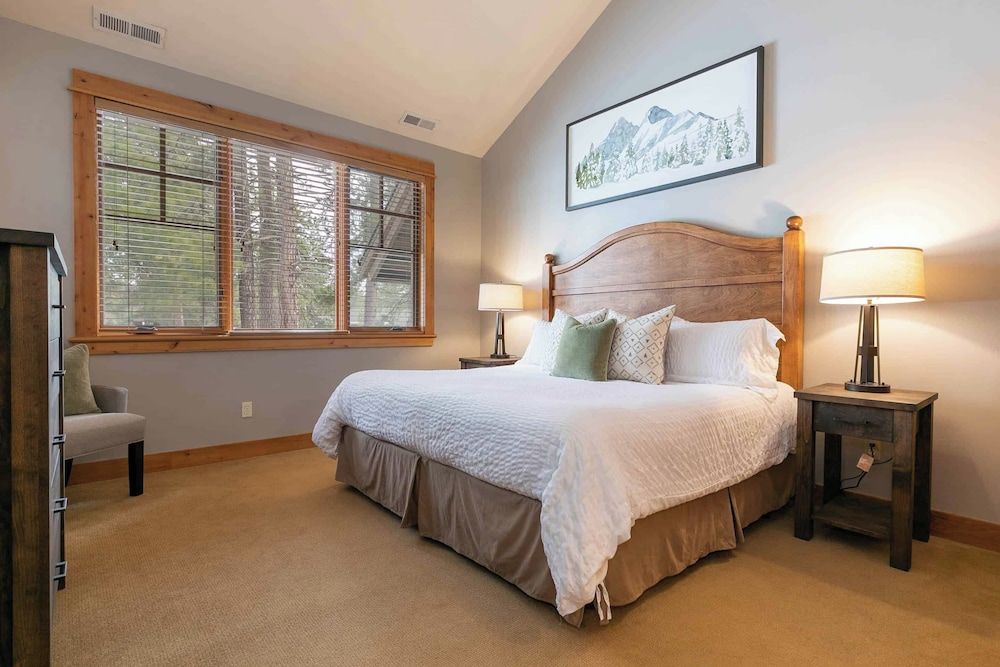 Signature Cottage, 3 Bedrooms, Kitchen, Mountain View