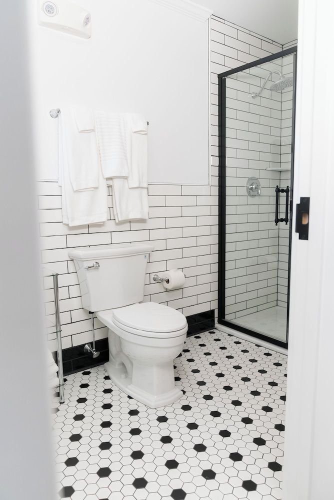 The Harvey Traditional Suite 26