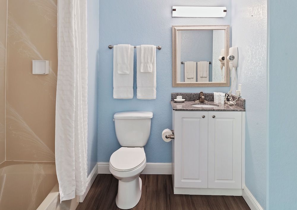 Deluxe Condo, Ocean View