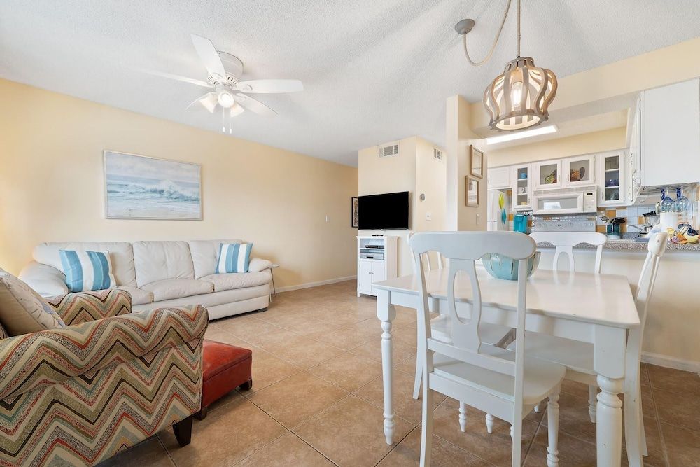 Condo, 1 King Bed with Sofa bed (Summer House West B102)