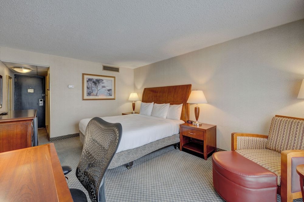 Riverside Hotel Standard Room