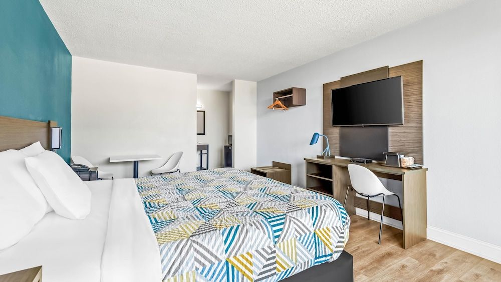 Motel 6 Hammond, LA – I 12 – I 55