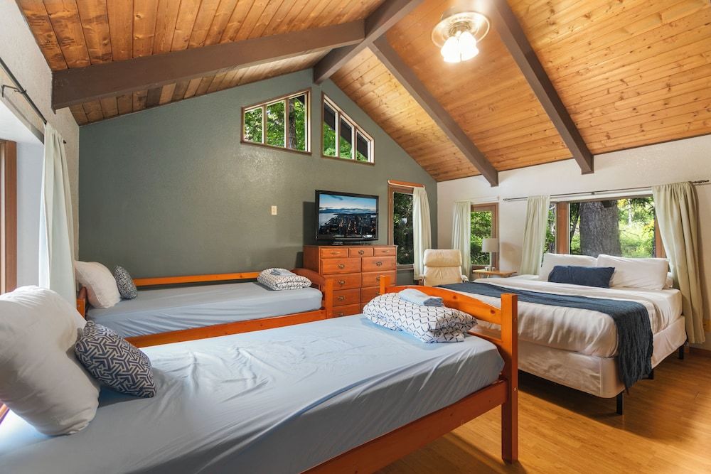 Deluxe Cabin