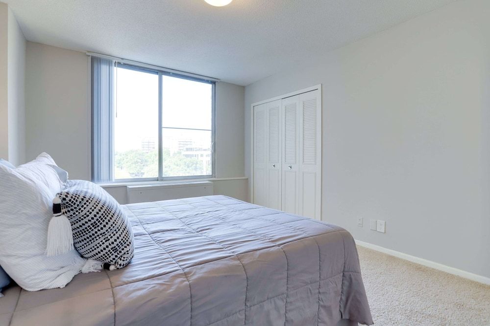 Business Apartment, Balcony, City View