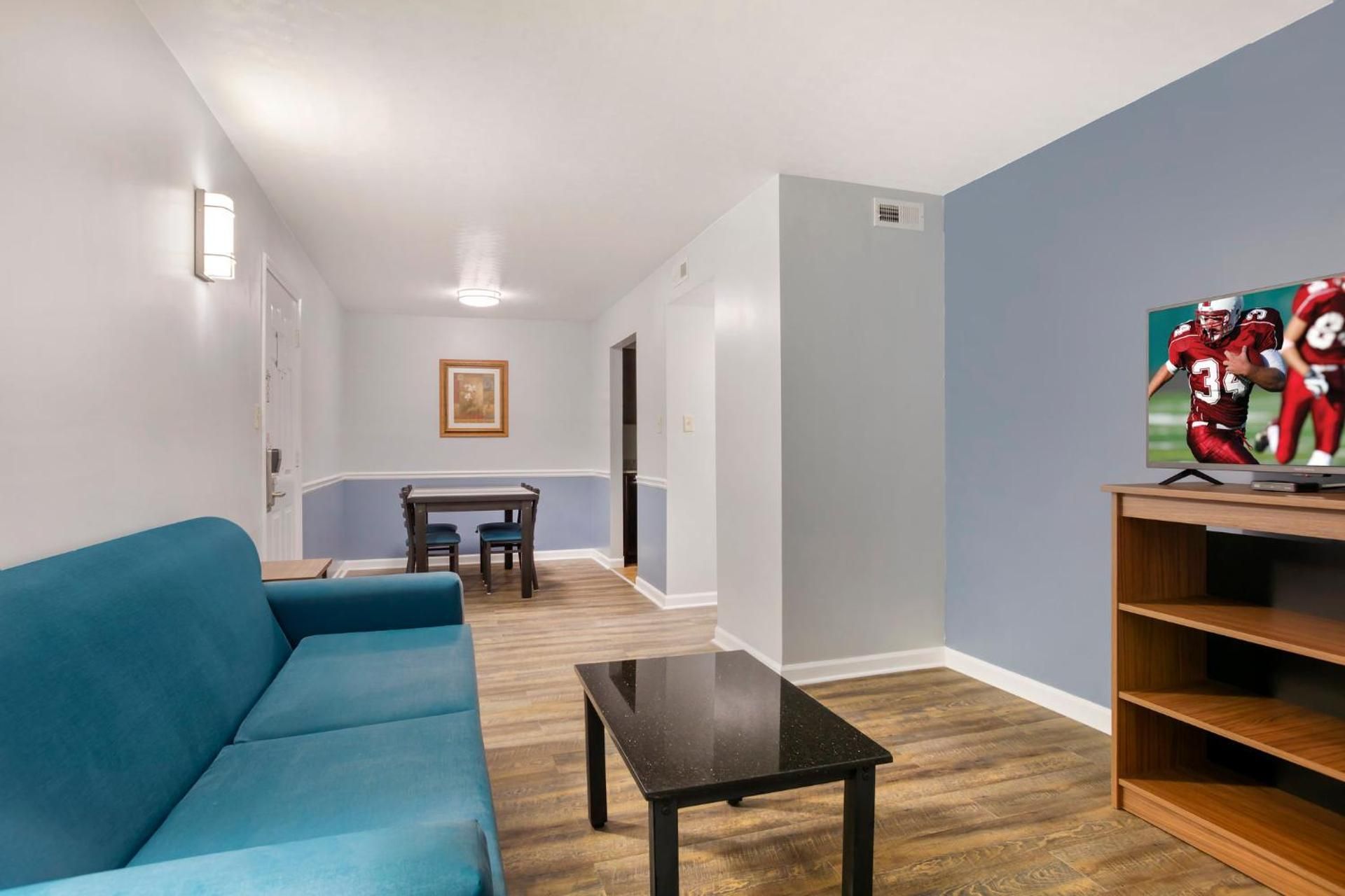 Studio Queen Room Disability Access Non-Smoking