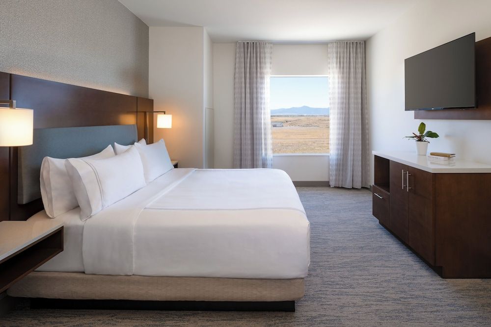 EVEN Hotel Bozeman Yellowstone Intl Arpt​ by IHG Premium Room 2