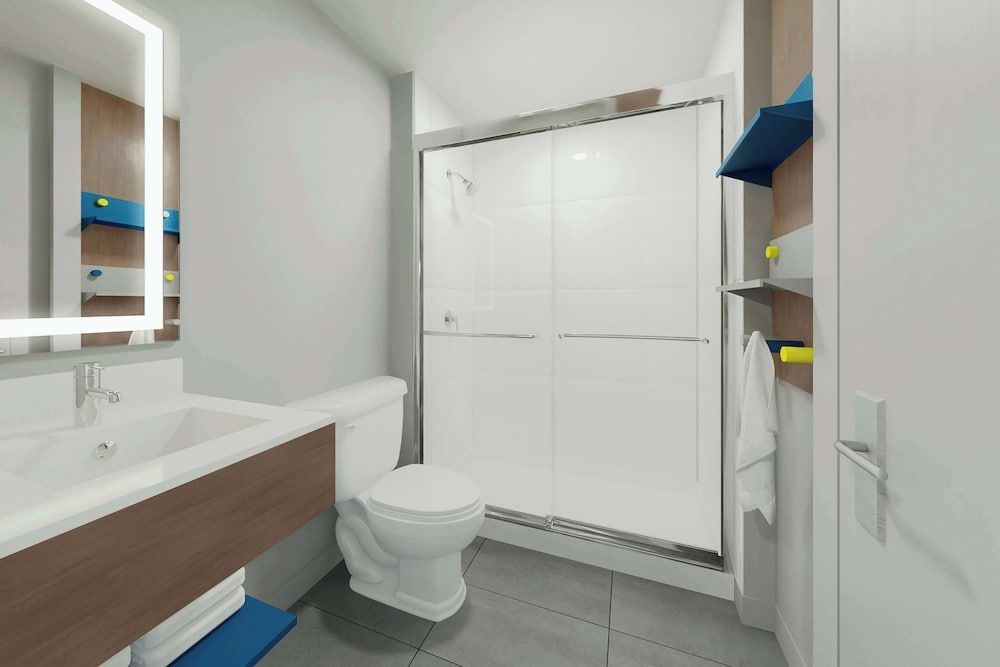 Microtel Inn & Suites by Wyndham Olive Branch Deluxe Suite, 2 Queen Beds, Non Smoking, Kitchenette 4