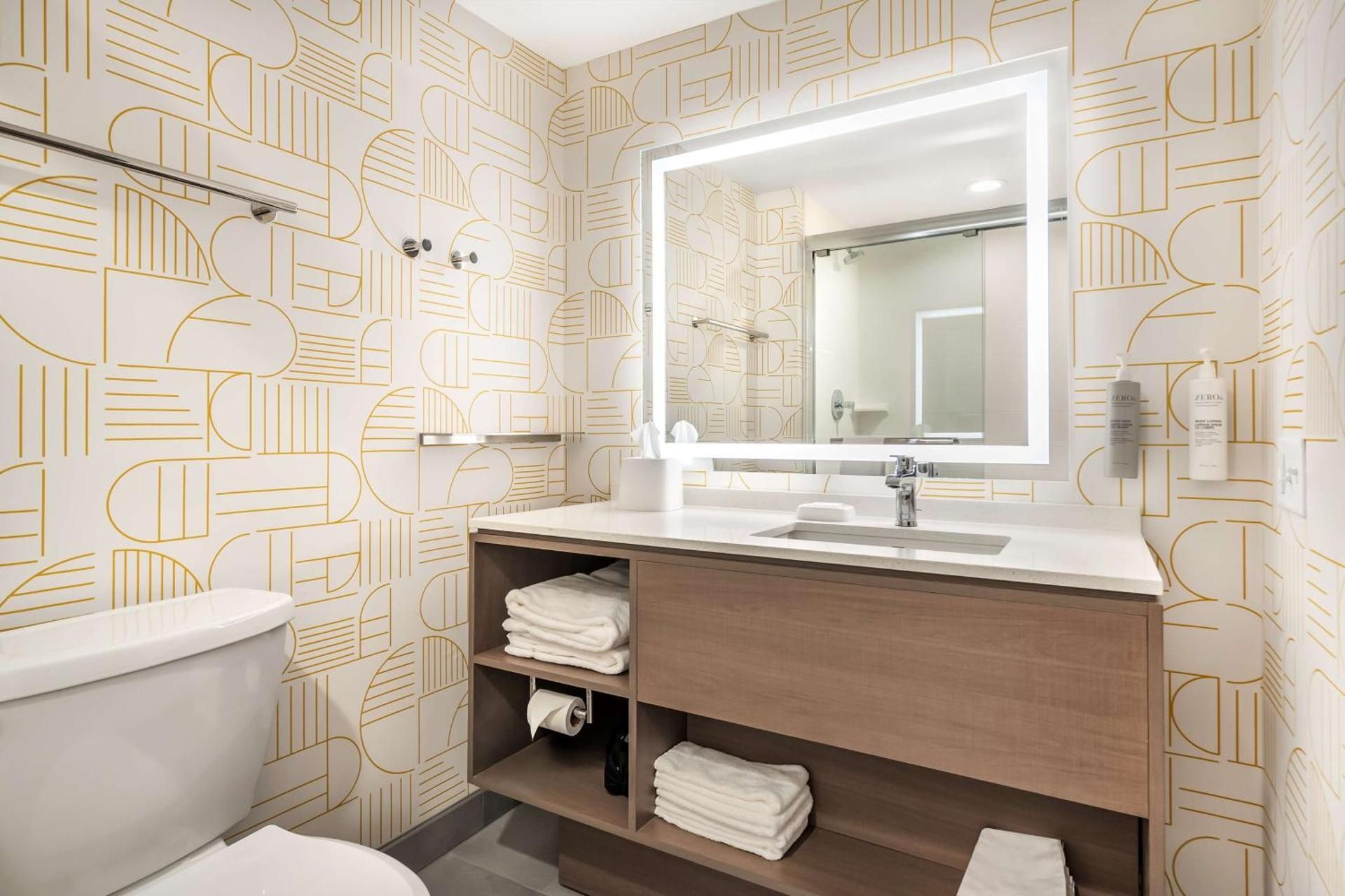 Home2 Suites by Hilton Reynoldsburg Columbus East King Studio Suite - Hearing Access 2