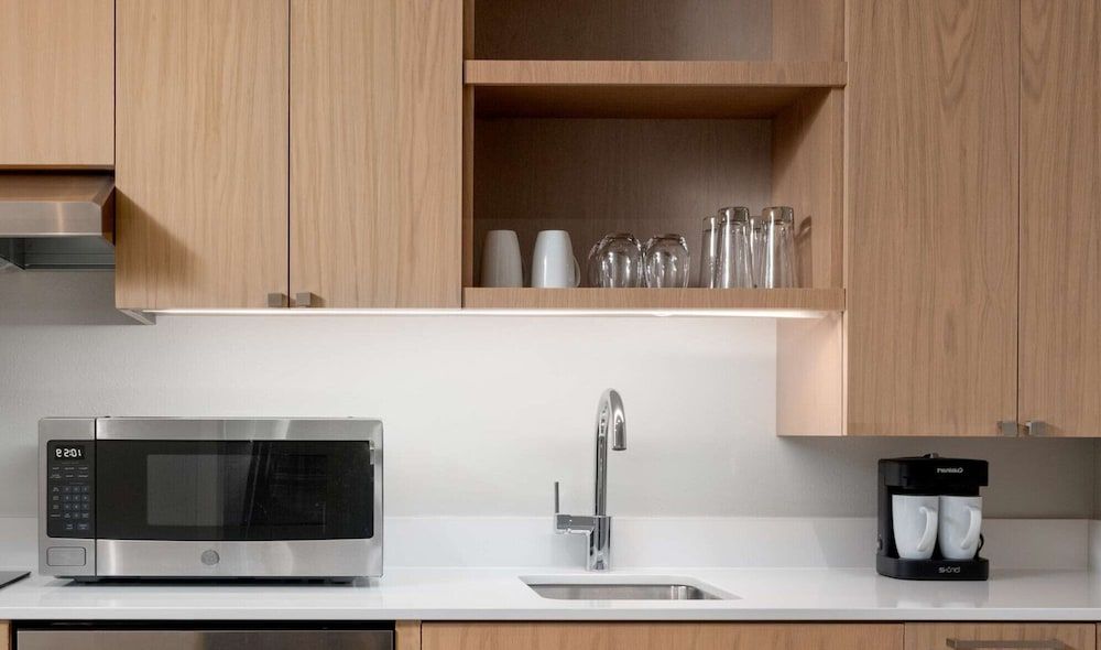 Homewood Suites By Hilton Goldsboro Nc Suite, 1 King Bed, Accessible, Bathtub (Efficiency) 4