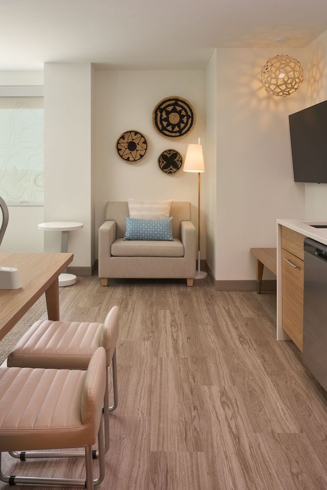 Element Melbourne Oceanfront Studio, Multiple Beds, Ocean View (Mobility Accessible, Roll-in Shower) 6