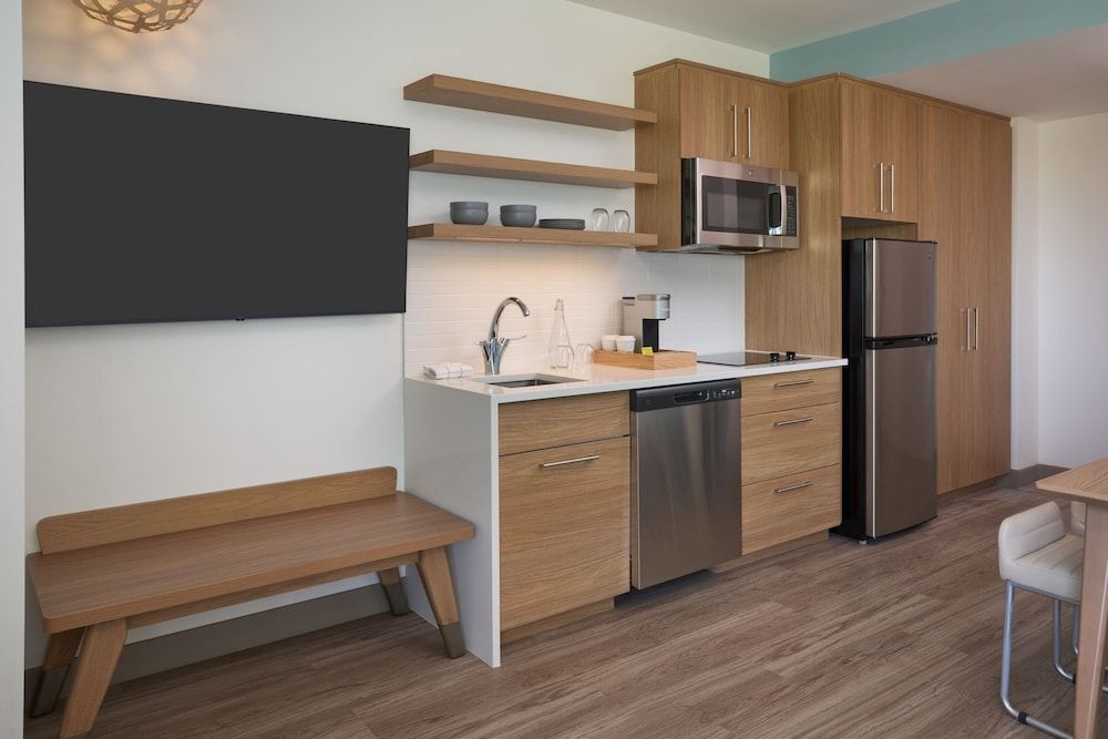 Element Melbourne Oceanfront Studio, Multiple Beds, Ocean View (Mobility Accessible, Roll-in Shower) 8