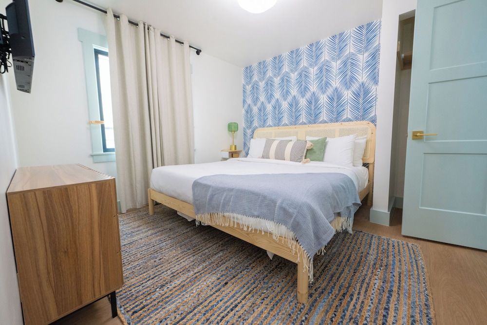 Luxury Room, 2 Bedrooms, Non Smoking, Kitchenette